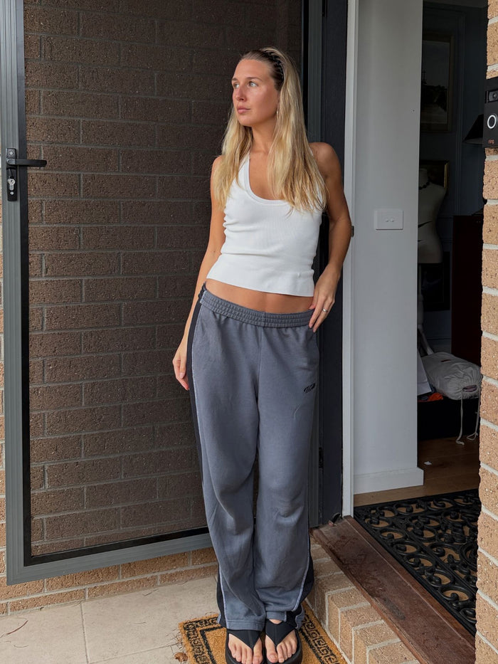 Division 011 Panelled Track Pant - Petrol