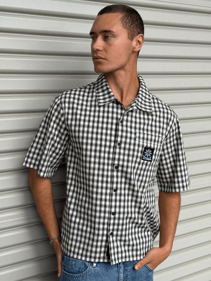 Stagger Cropped Short Sleeve Shirt - Black