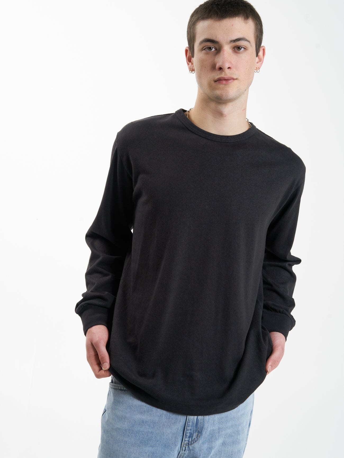 Hemp Thrills Embro Merch Fit Long Sleeve Tee - Black