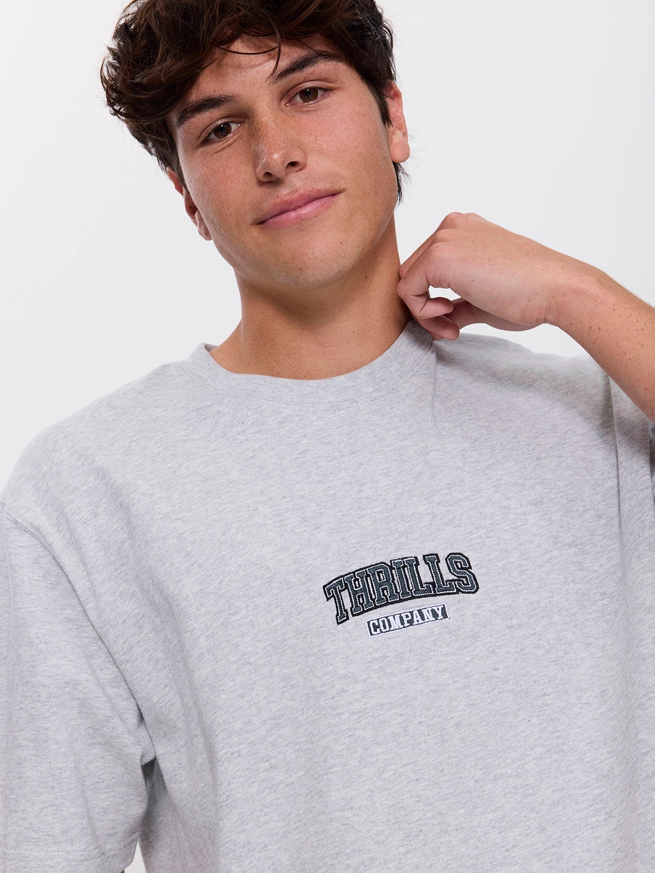 Victory Embro Box Fit Oversized Contrast Stitch Tee - Snow Marle XS