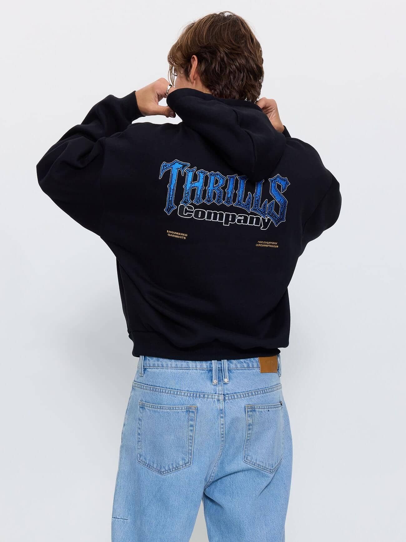Eternal Cycle Box Crop Hood - Black XS