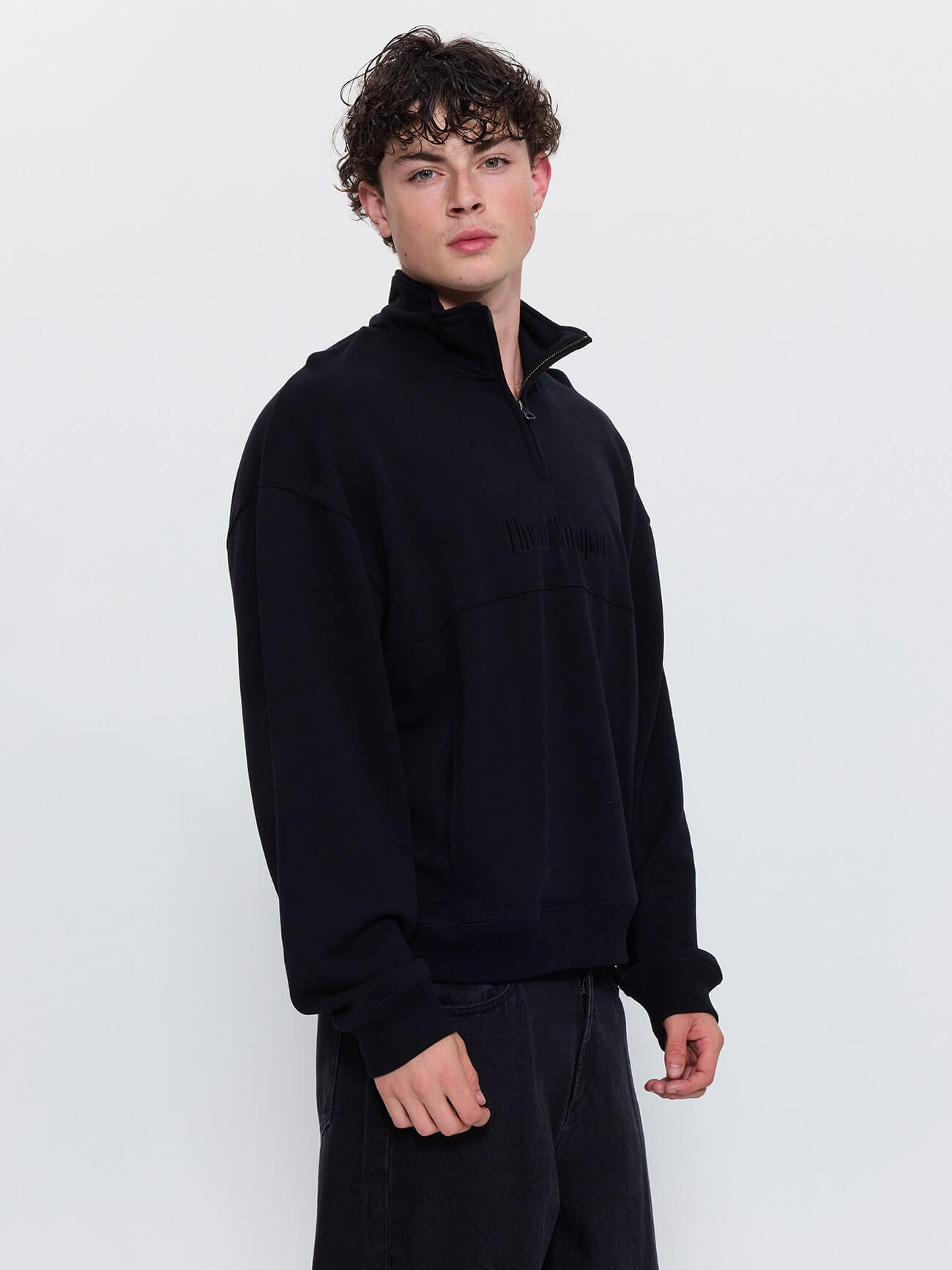 Primitive Thrills Quarter Zip Fleece - Black XS