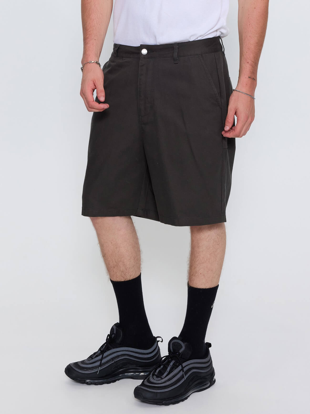 Mid Slacker Chino Short - Oil Green 26