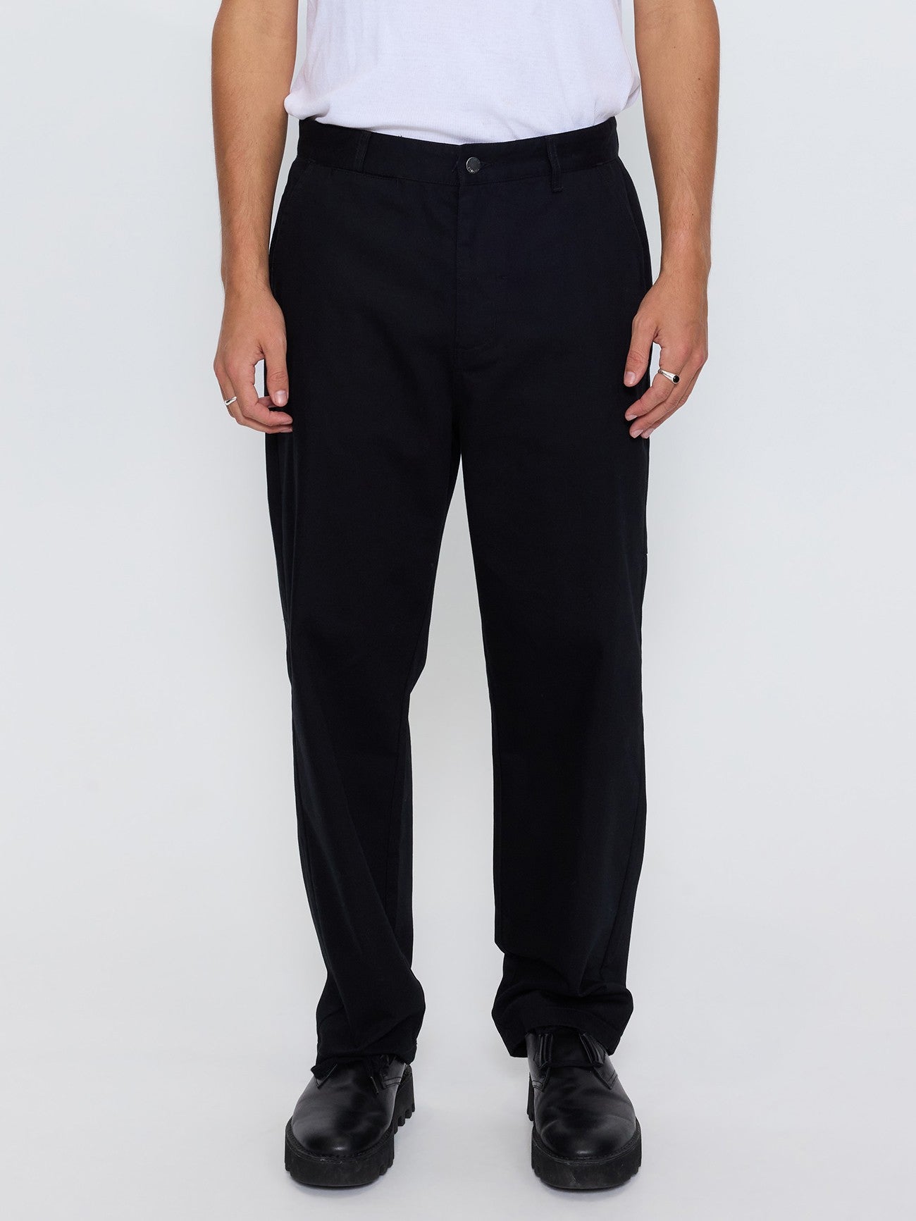 Mid Slacker Chino Pant - Black