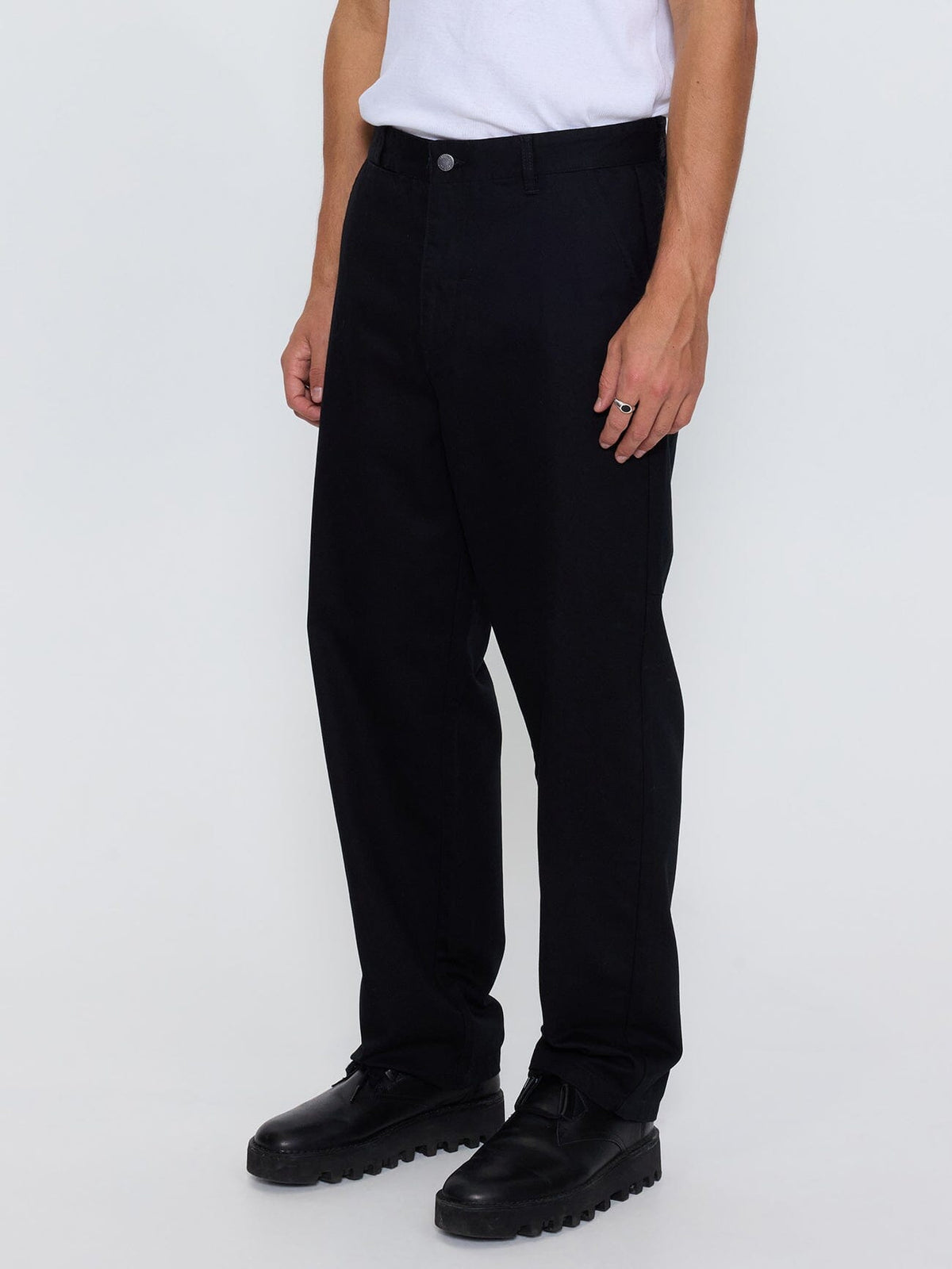Mid Slacker Chino Pant - Black