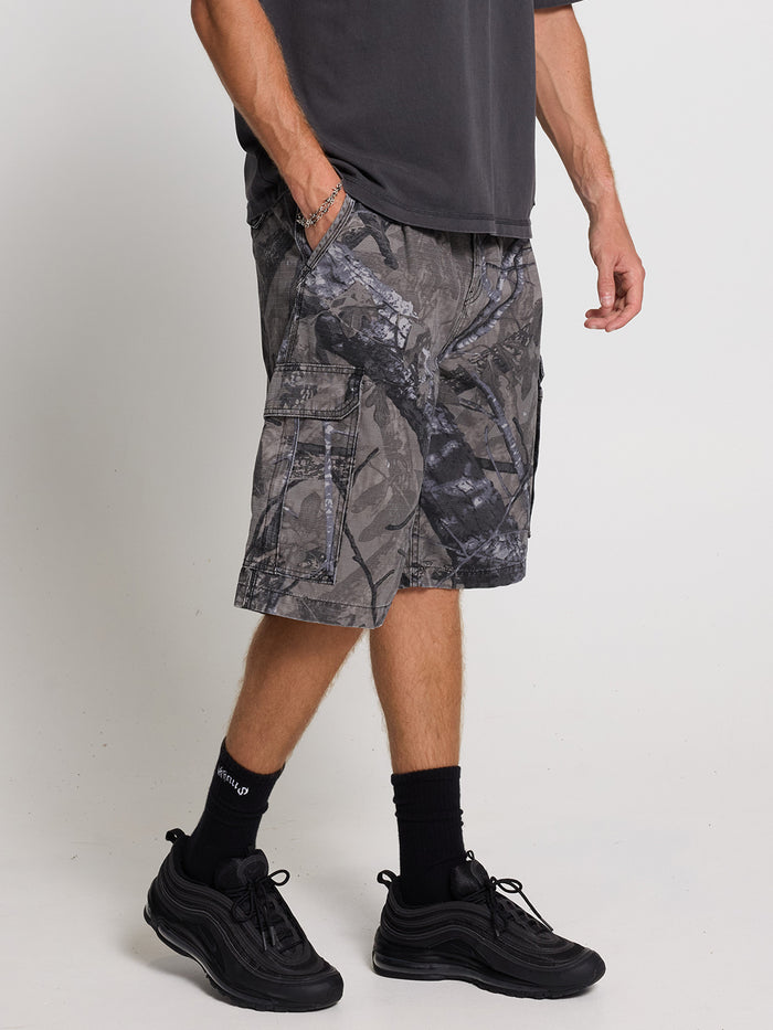 Brigade Camo Biggest Slacker Pleated Cargo Short - Dark Charcoal 26