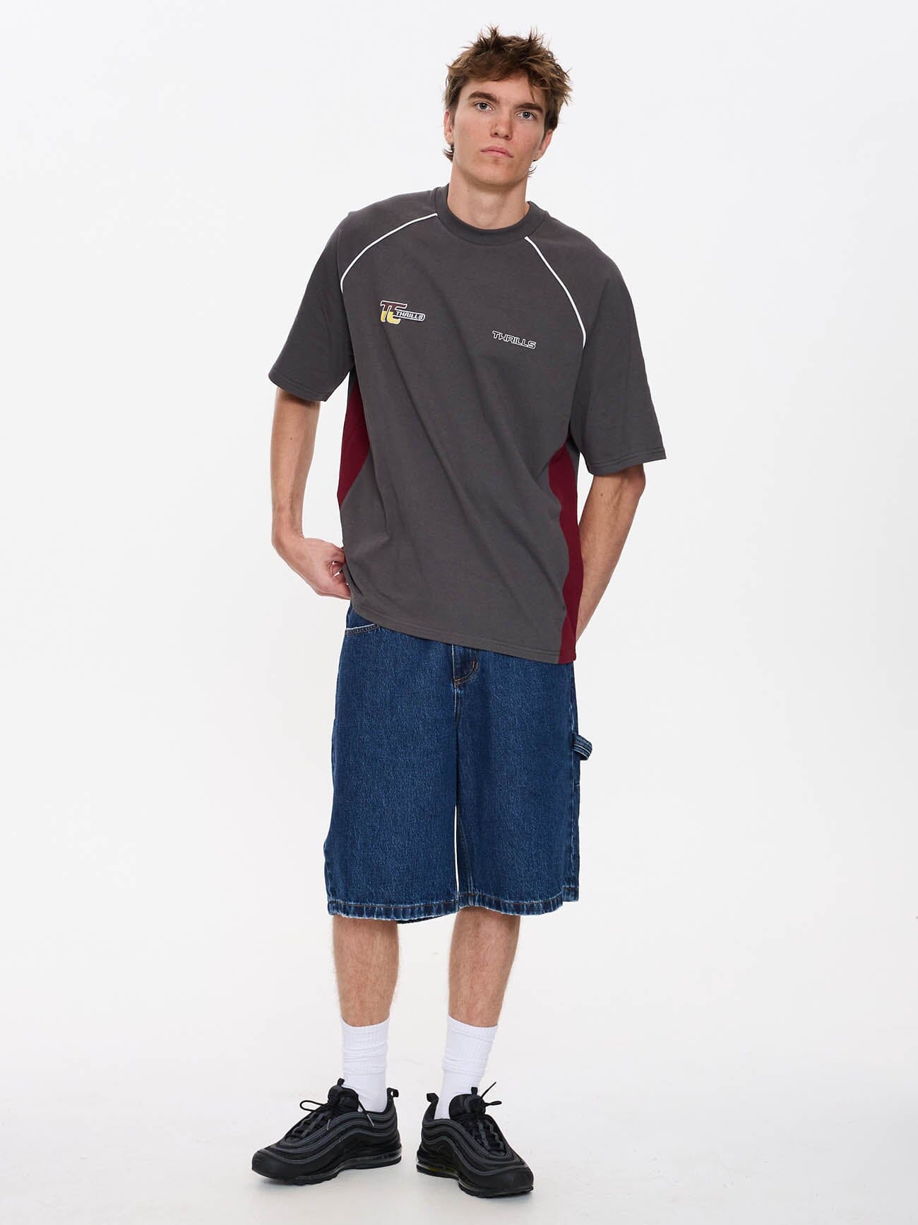 Motion Box Fit Oversize Tee - Merch Black