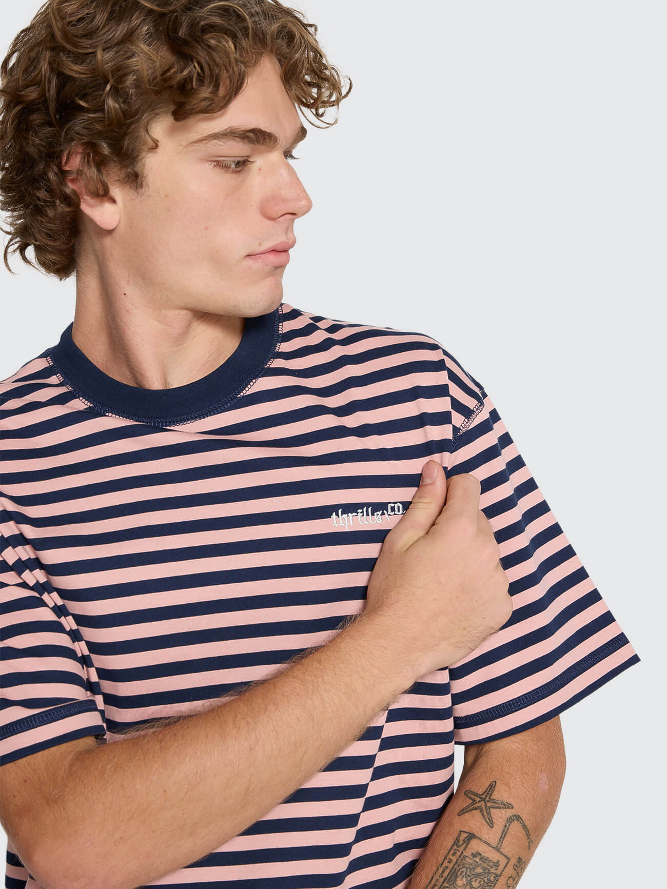 Echoes Stripe Box Fit Oversize Cropped Tee - Navy Stripe XS