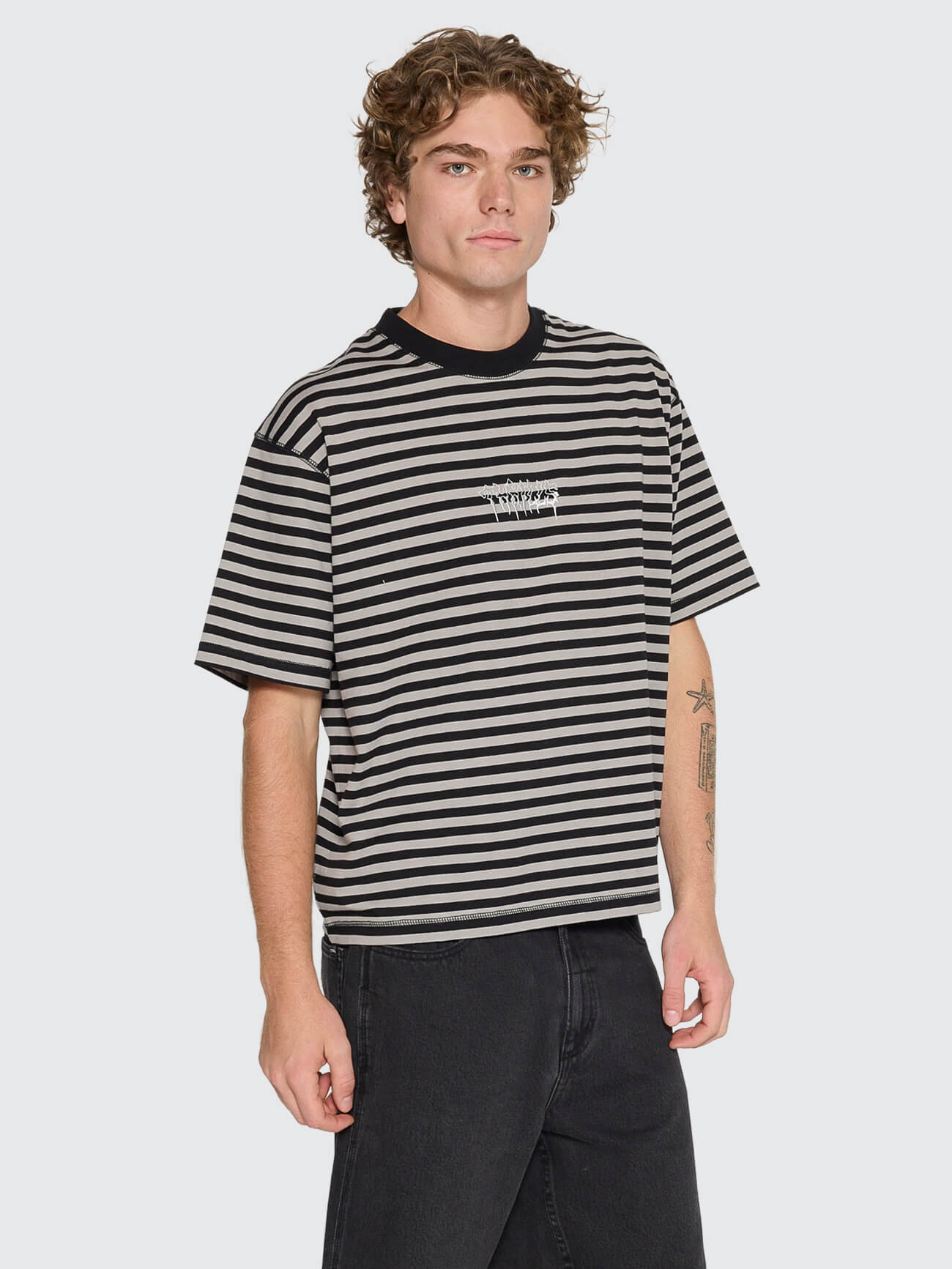 Shattered Stripe Box Fit Oversize Cropped Tee - Grey Stripe XS