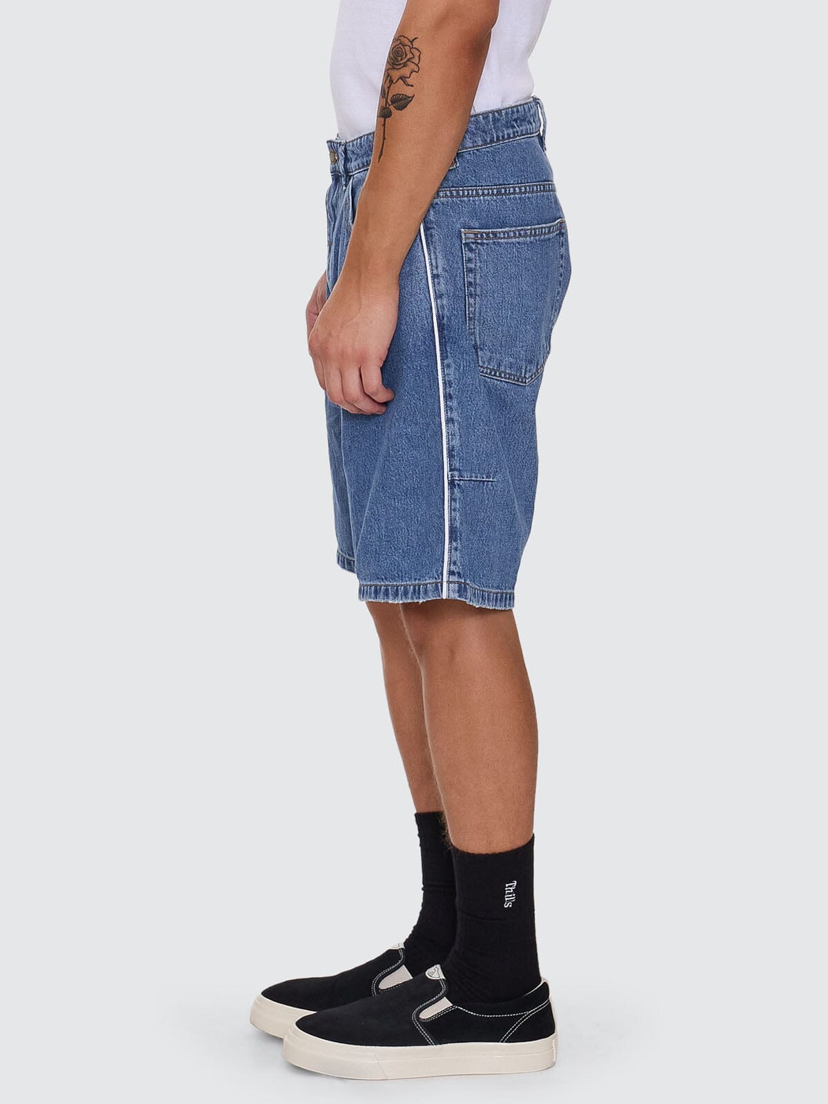 Victory League Mid Slacker Denim Short - Eternal Mid Blue