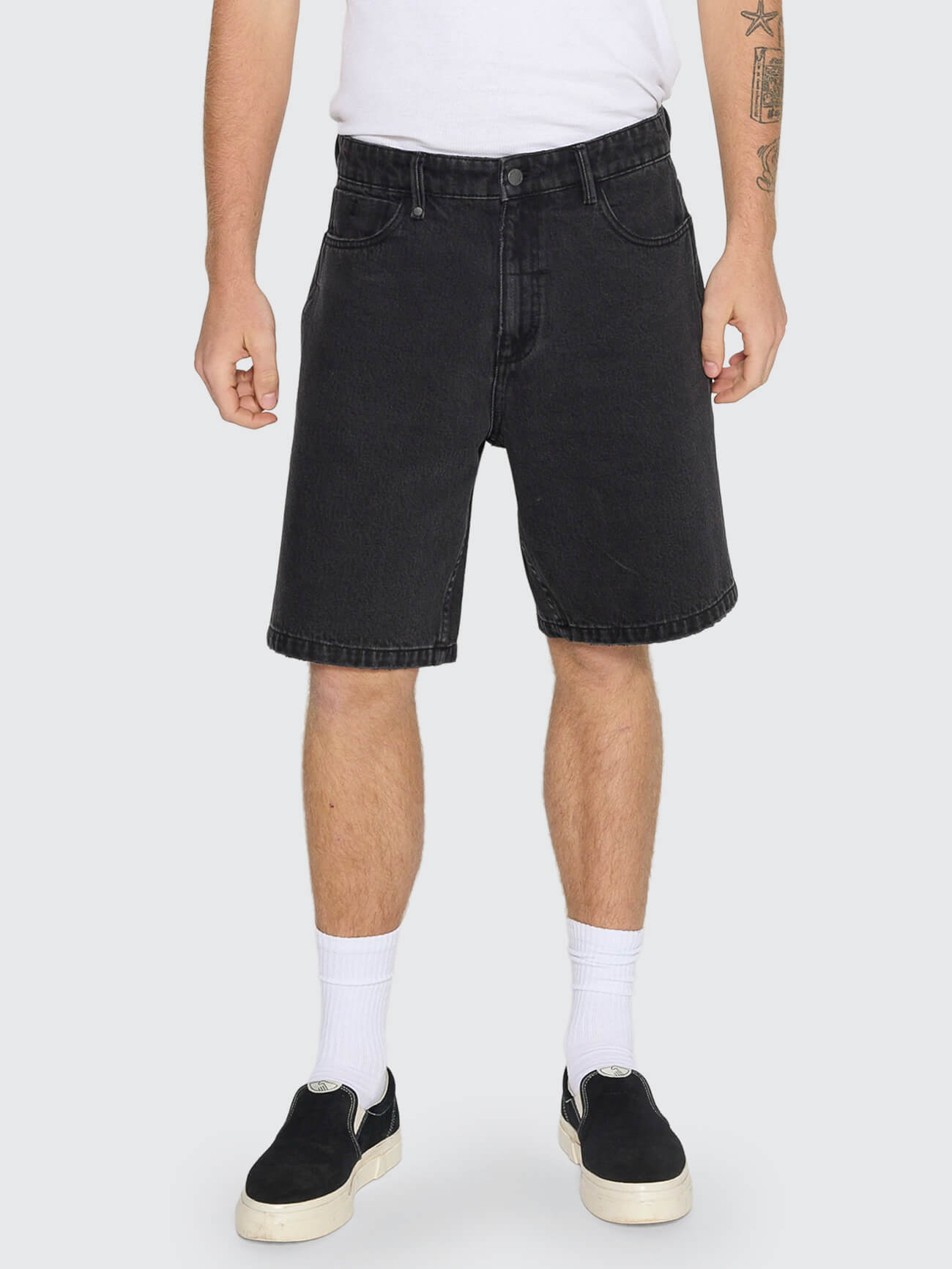 Mid Slacker Relaxed Denim Short - Aged Black 26