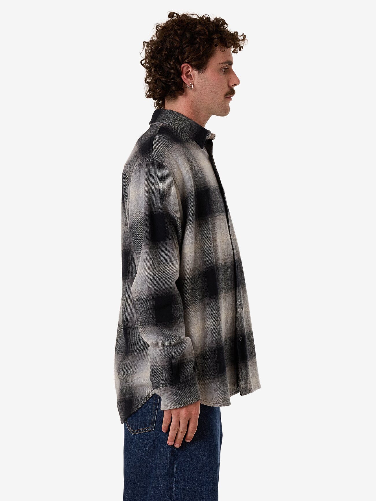 Barrio Long Sleeve Flannel Shirt - Black XS