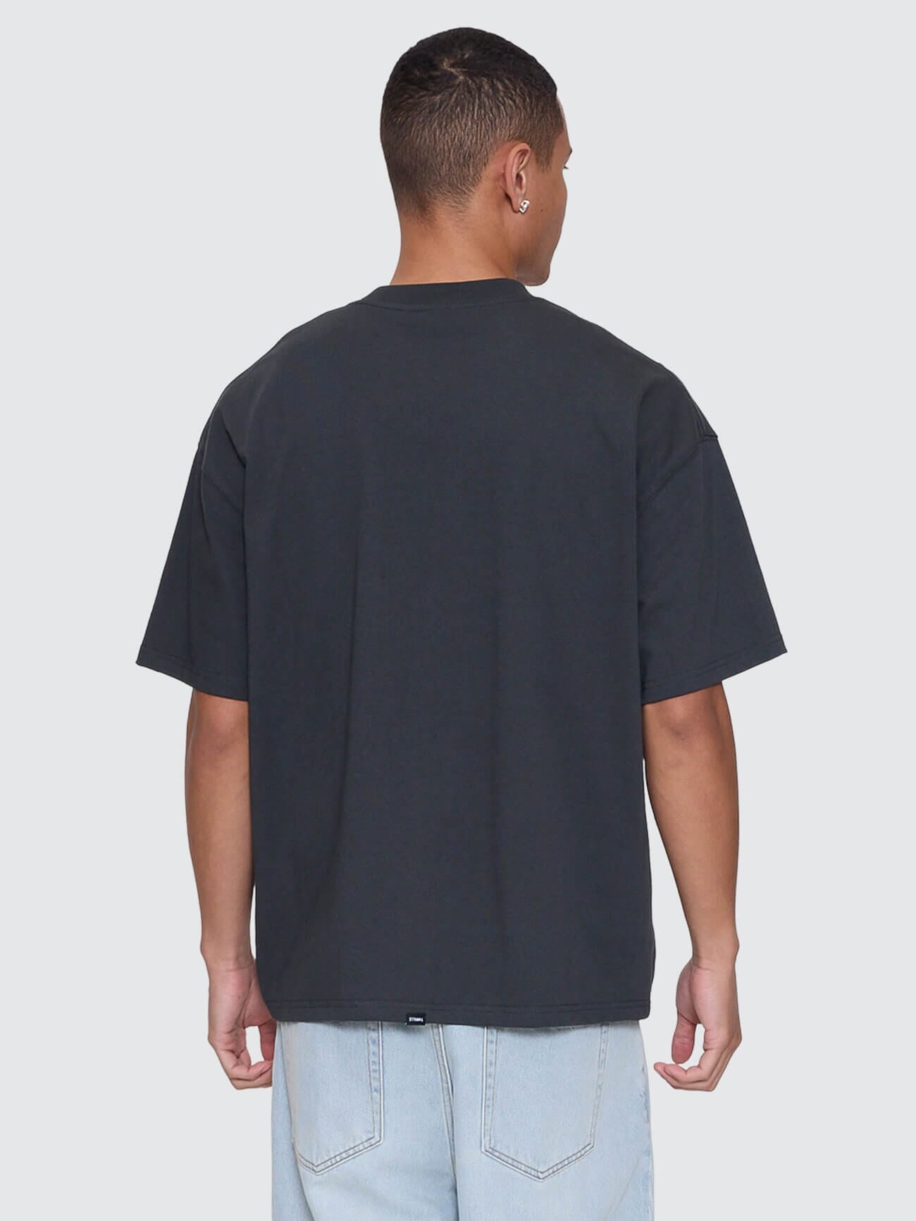 Sting Of Defeat Box Fit Oversize Tee - Carbon XS