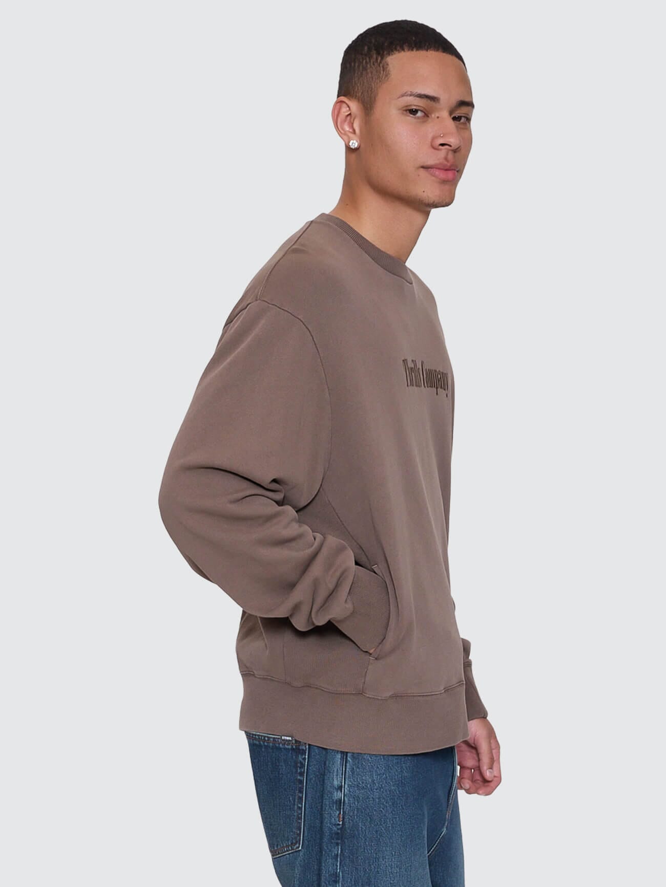 Primitive Box Fit Cropped Crew - Falcon XS