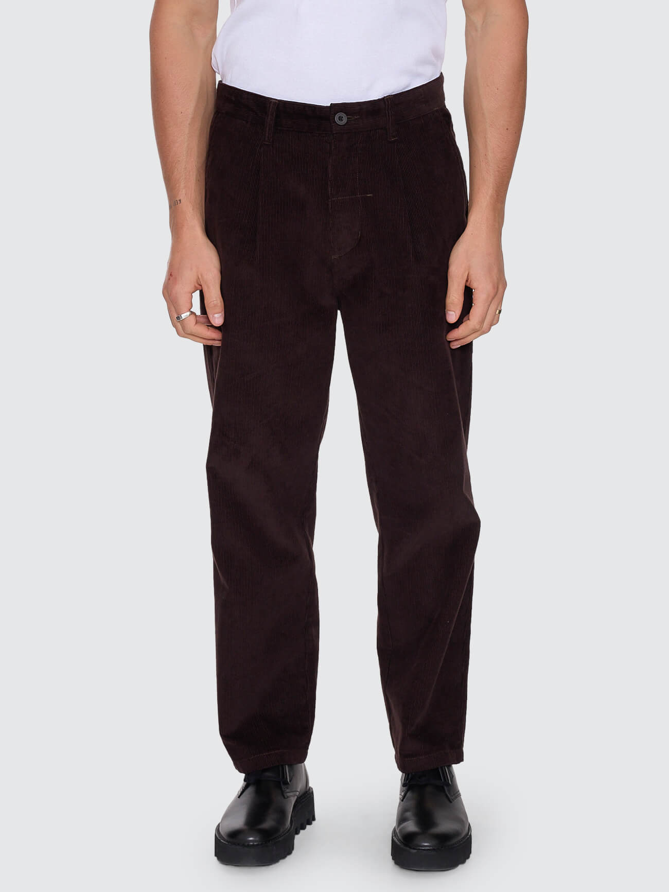Slacker Cord Chino Pant - Postal Brown
