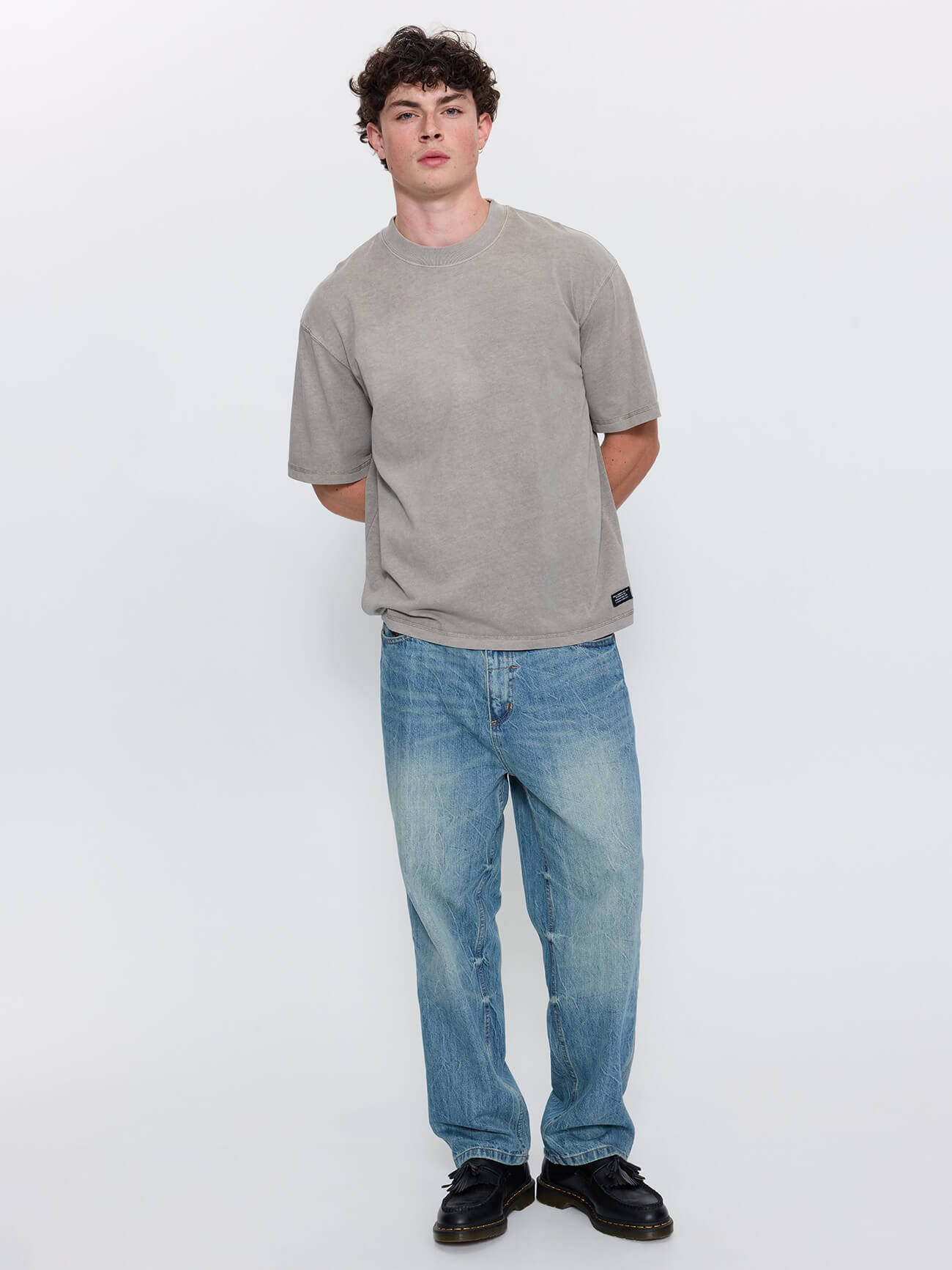Web of Deceit Mid Slacker Relaxed Long Denim Jean - Dirty Crinkle Blue 26
