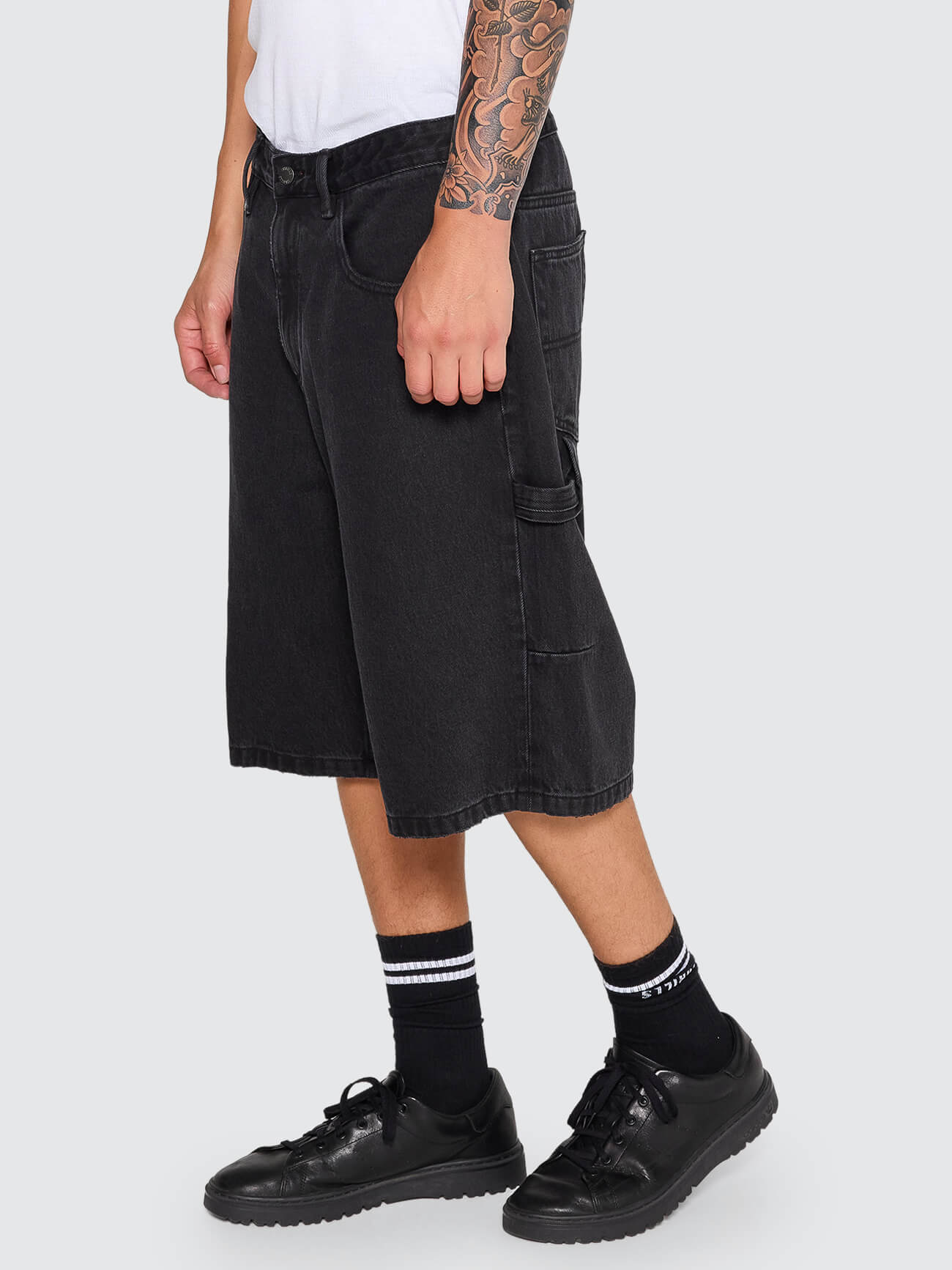 Big Slacker Denim Short - Aged Black 28