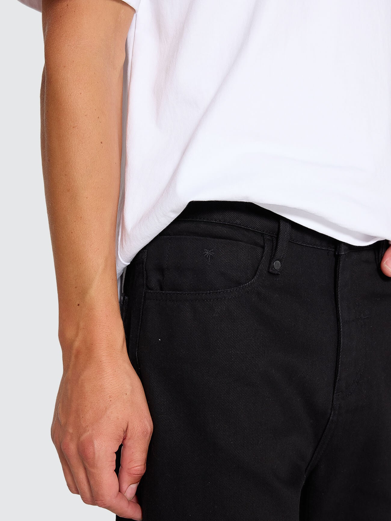 Chopped Slim Straight Cropped Denim Jean - Vinyl Black