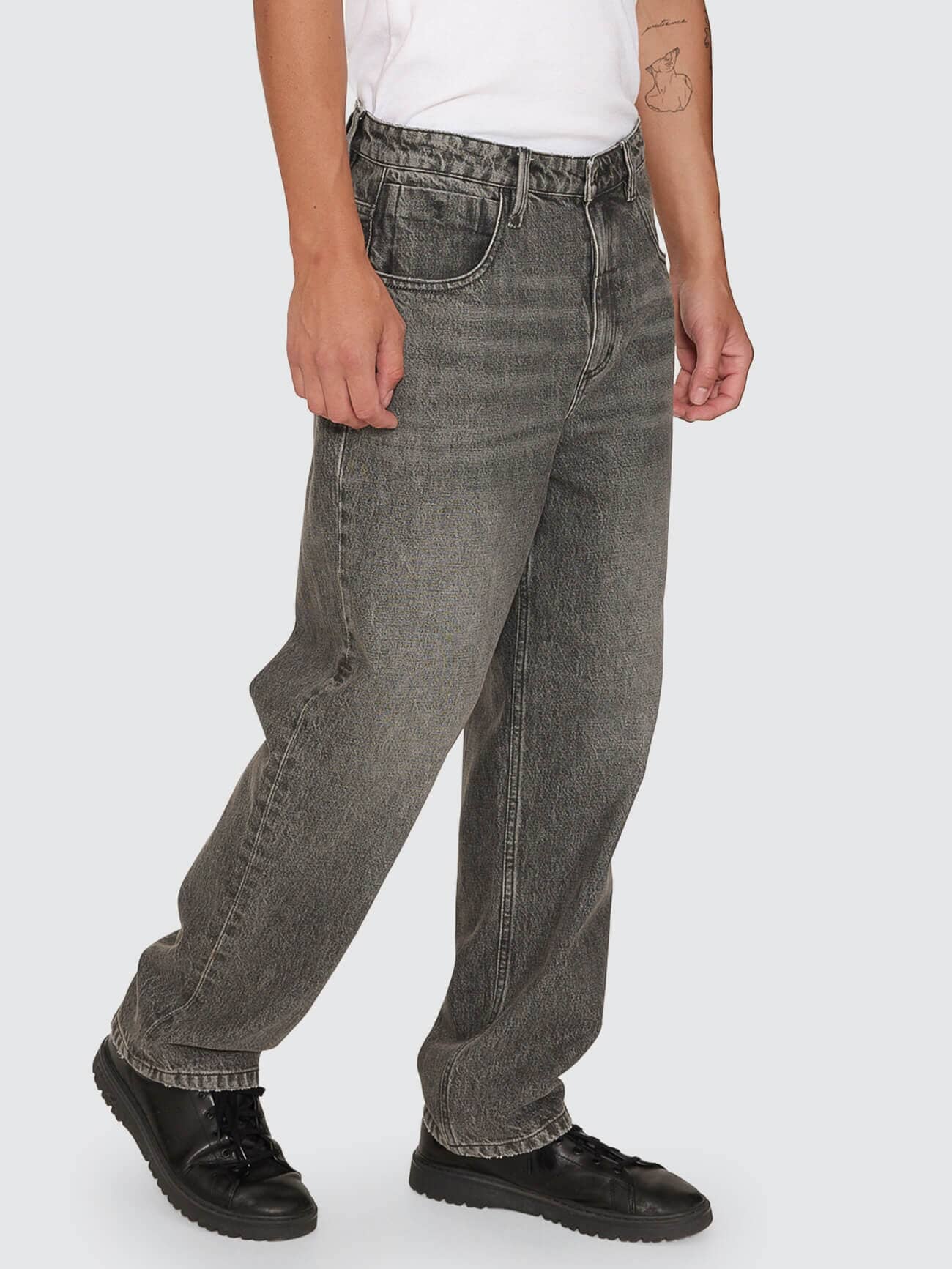 Mid Slacker Relaxed Denim Jean - Nighthawk Grey 26
