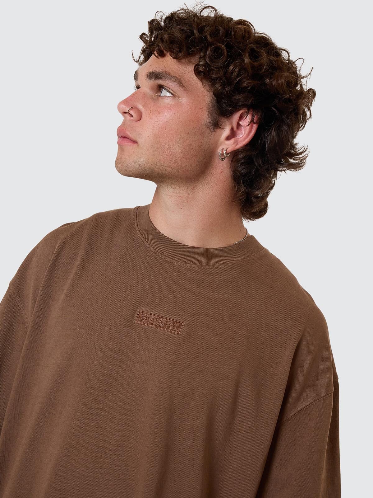 Superior Thrills Box Fit Oversize Tee - Trader Brown XS