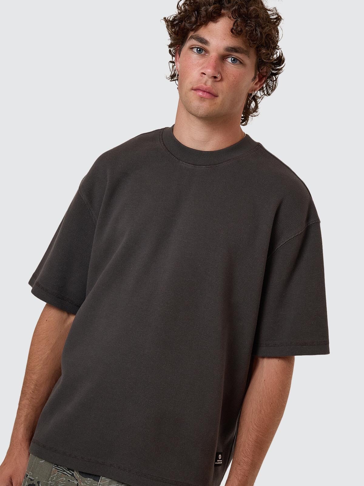 Arts & Industrial Box Crop Waffle Tee - Dark Charcoal