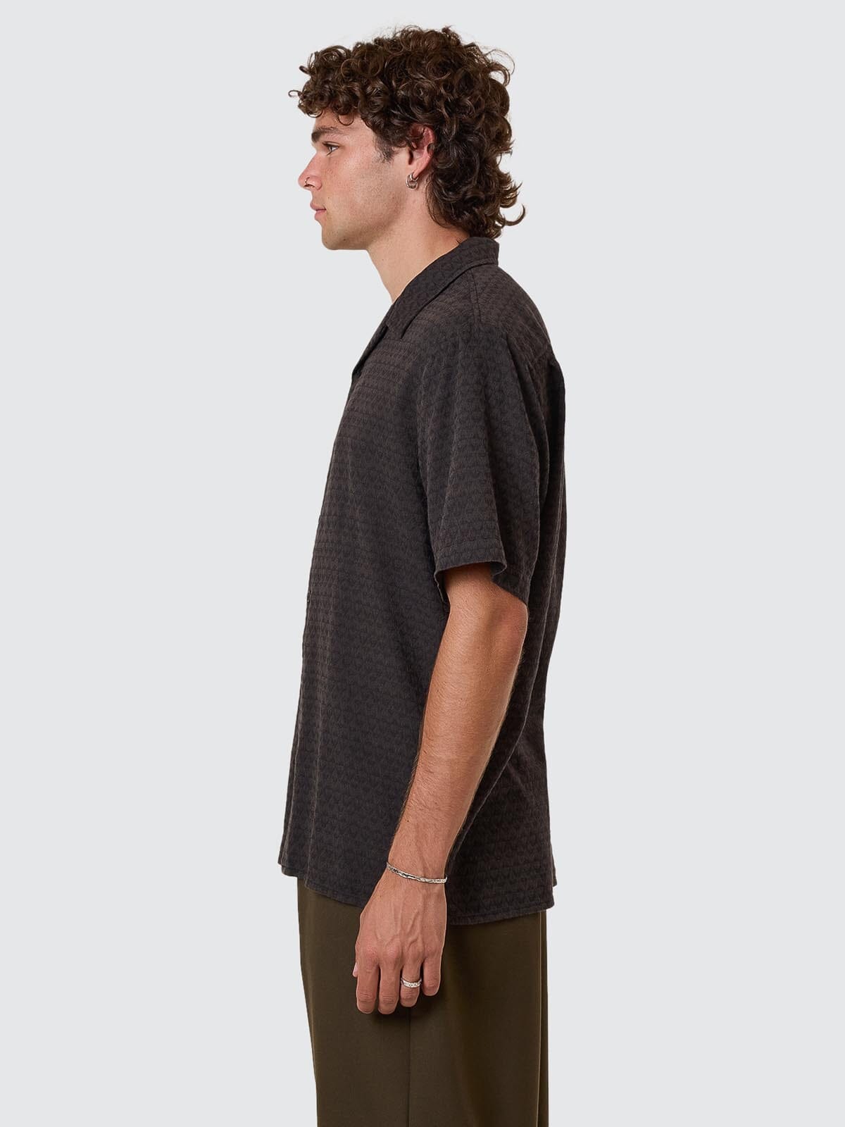 Airborne Bowling Shirt - Turkish Coffee