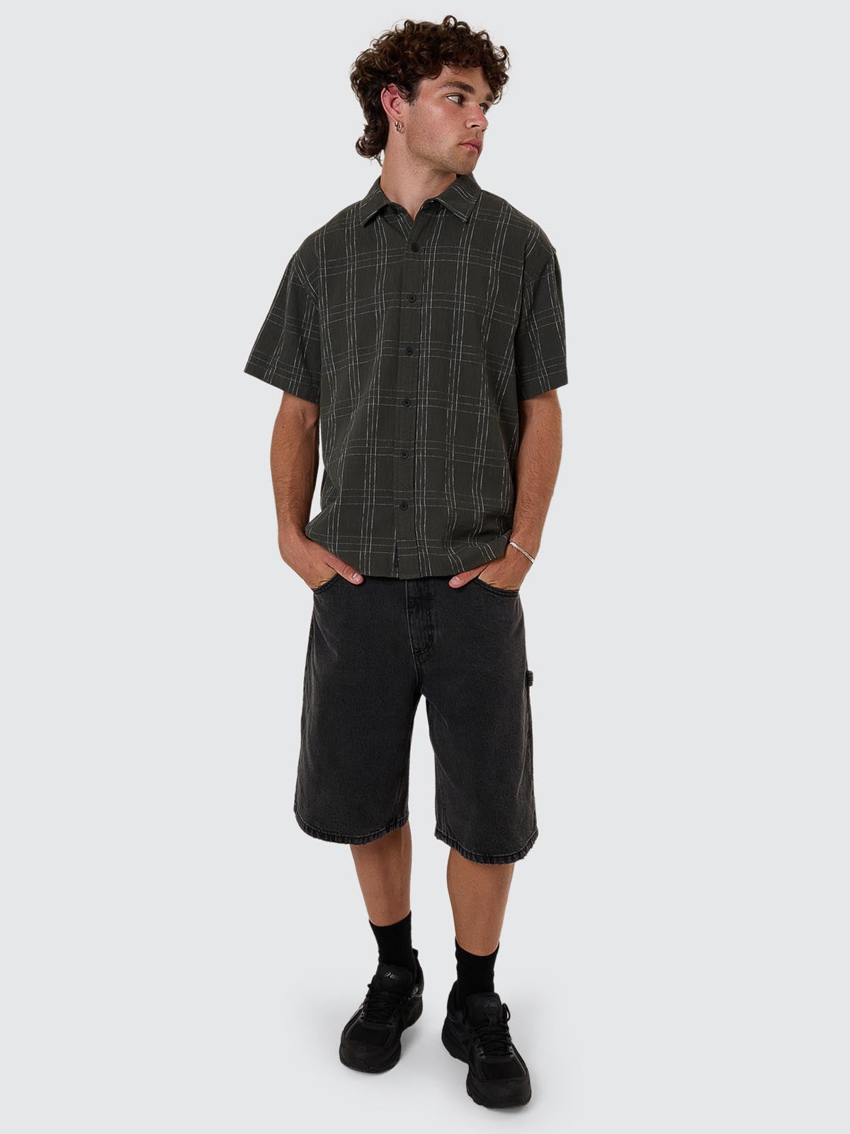 Built To Win Short Sleeve Cropped Shirt - Oil Green