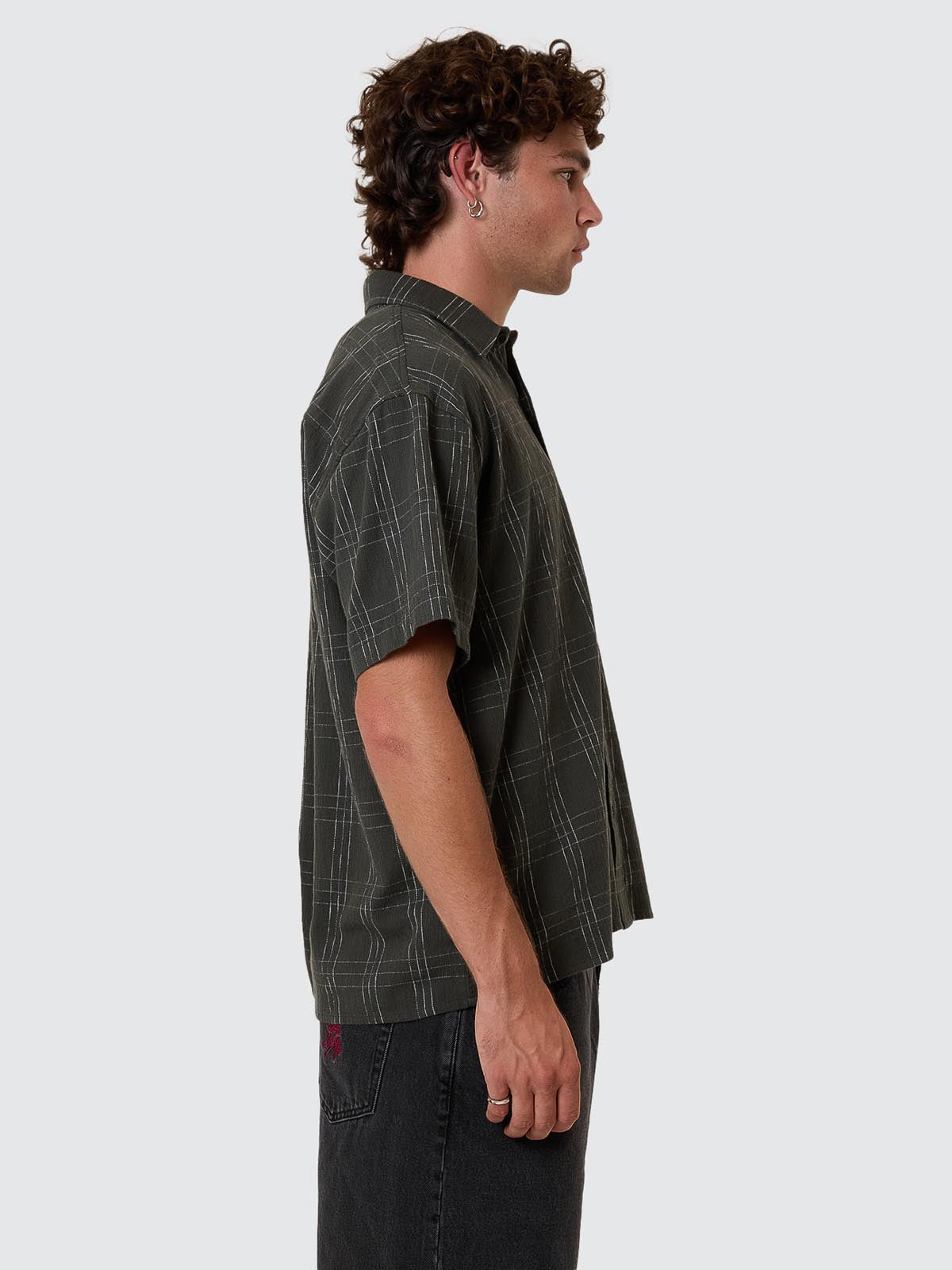 Built To Win Short Sleeve Cropped Shirt - Oil Green