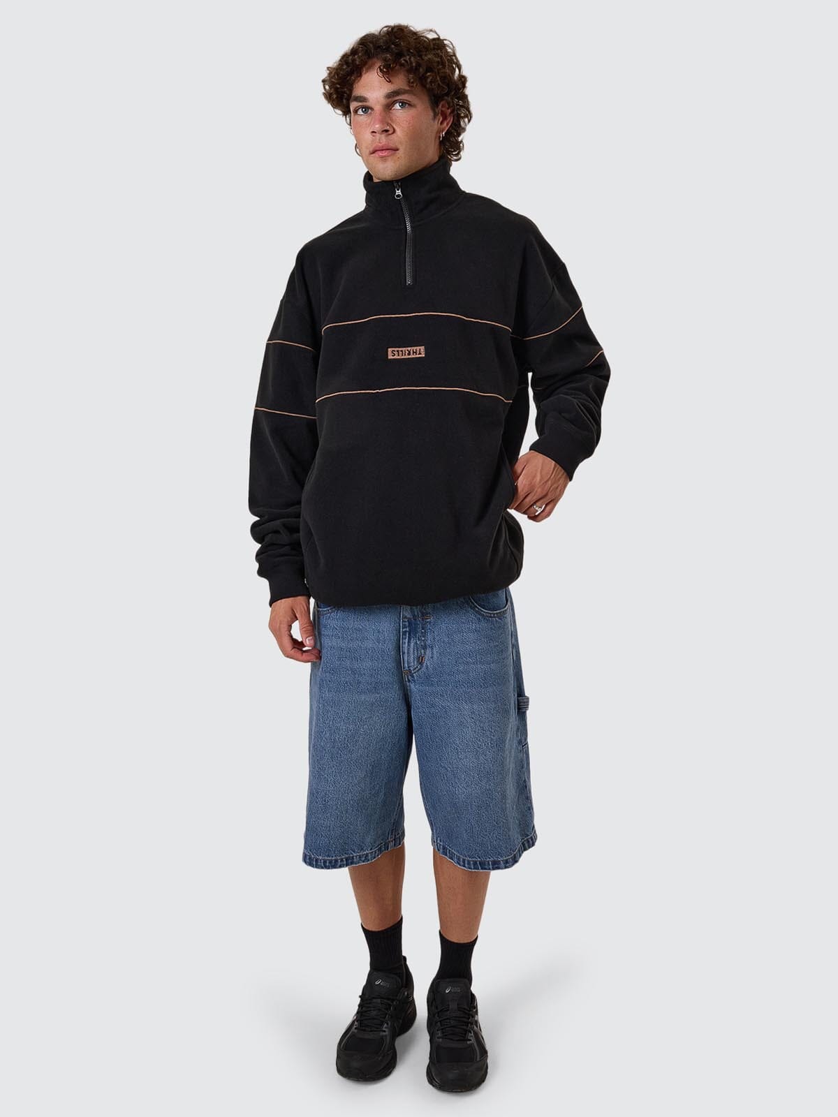 Superior Thrills Quarter Zip Fleece - Black XS