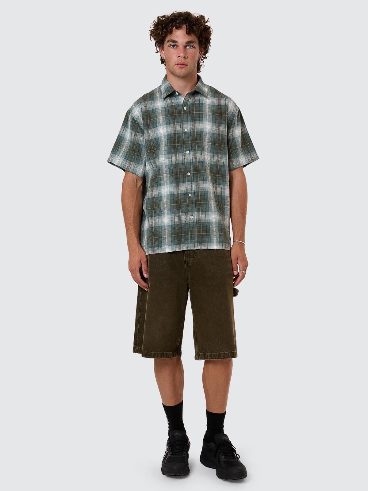 Cheap Thrills Big Slacker Denim Short - Tarmac 26
