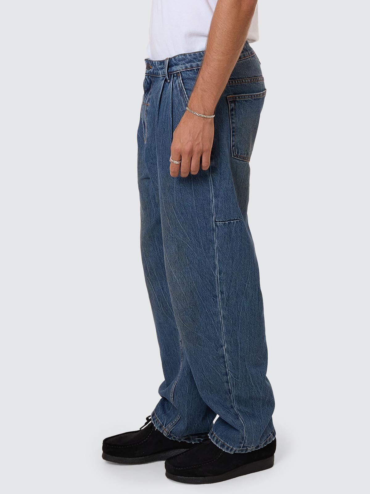Big Slacker Pleat Denim Jean - Vanish Mid Blue 26