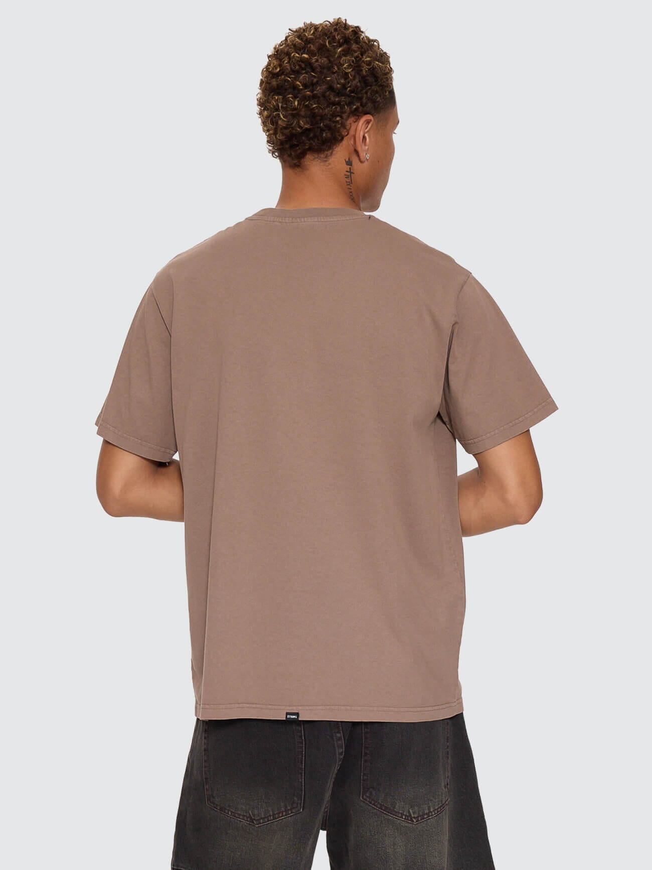 Wreath Of Desire Embro Merch Tee - Falcon XS