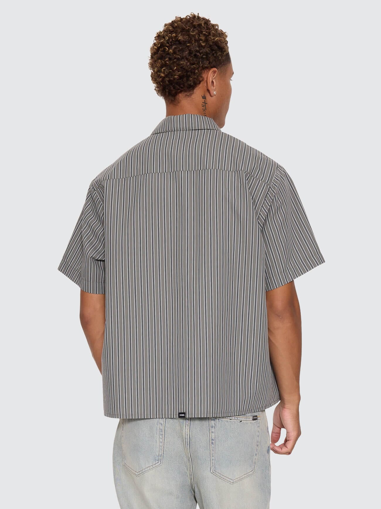 Built To Last Cropped Short Sleeve Work Shirt - Beetle XS