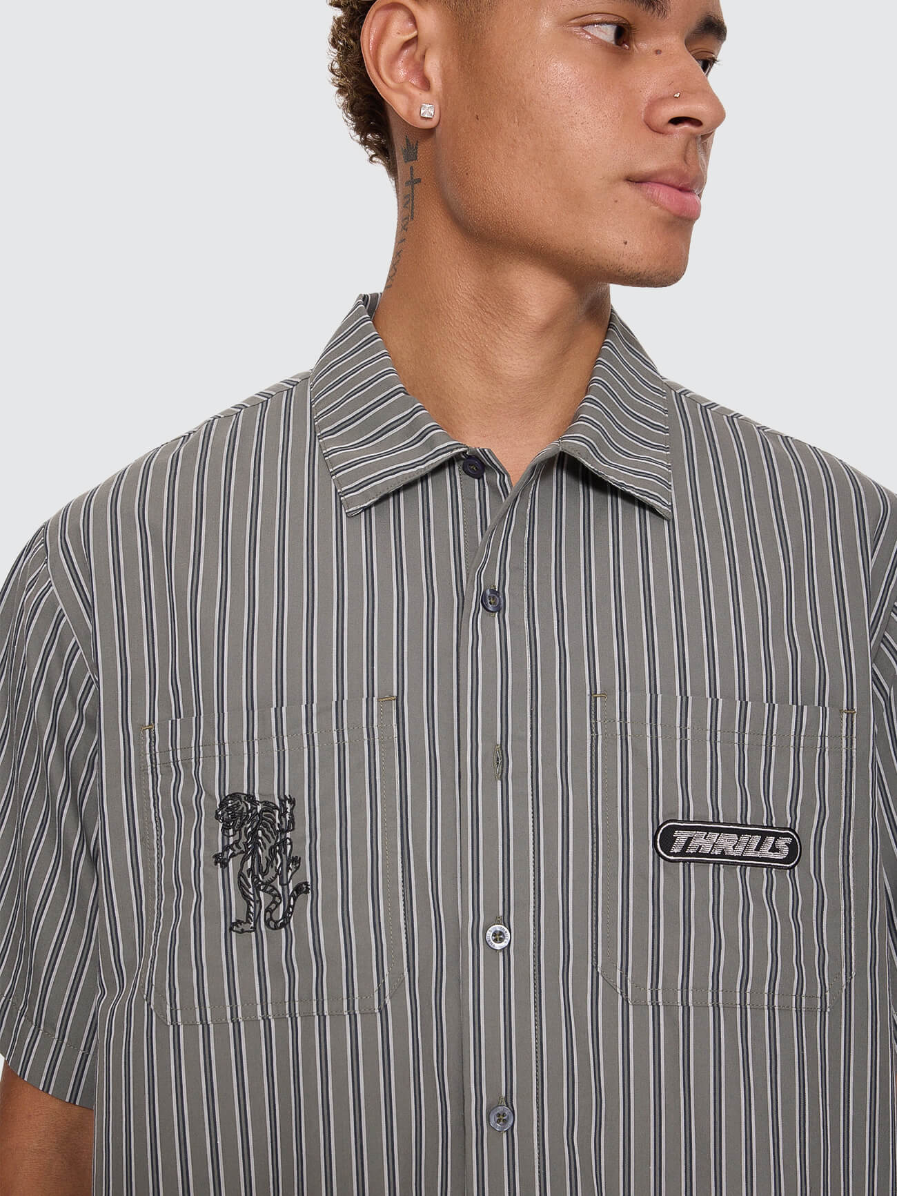 Built To Last Cropped Short Sleeve Work Shirt - Beetle XS