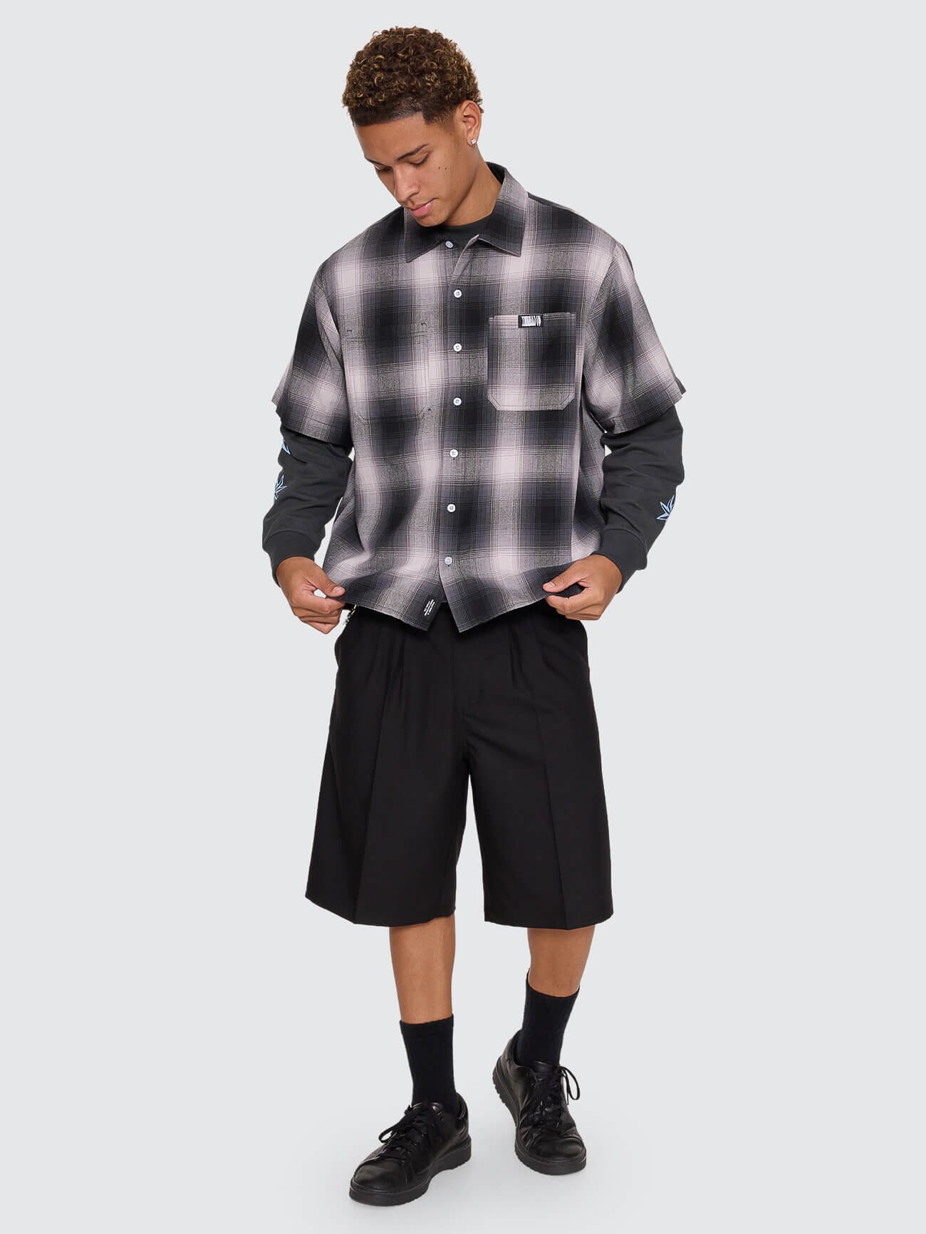 Chaotic Interventions Cropped Short Sleeve Shirt - Black XS