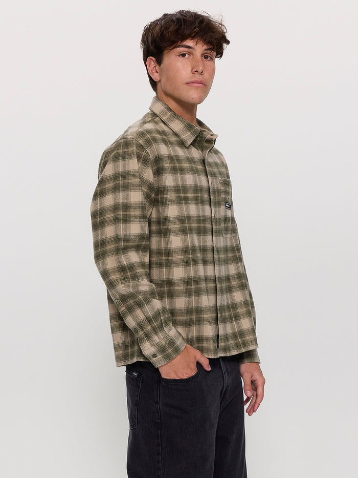 Paradise Built Barrio Long Sleeve Flannel Shirt - Military Green XS