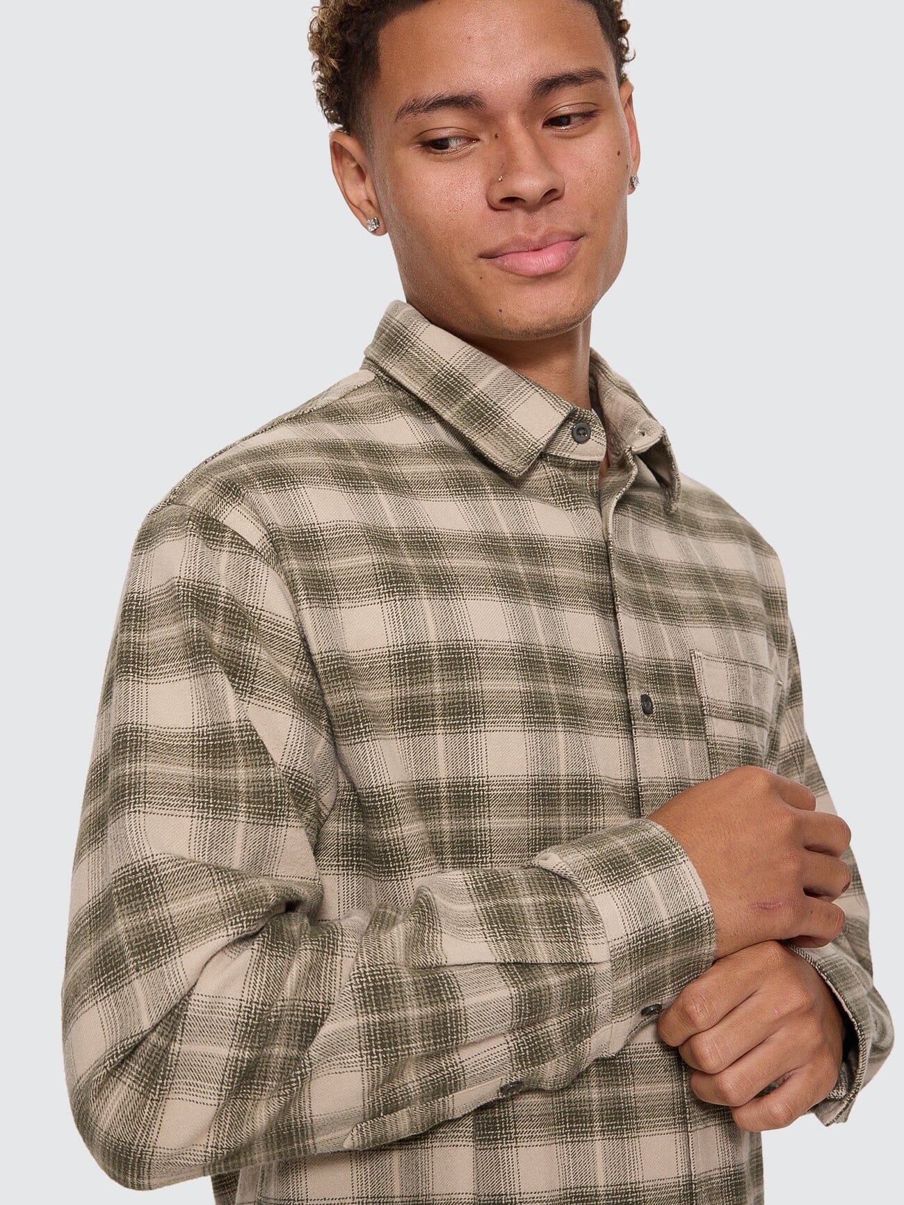 Paradise Built Barrio Long Sleeve Flannel Shirt - Military Green