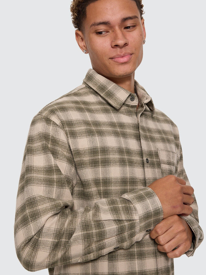 Paradise Built Barrio Long Sleeve Flannel Shirt - Military Green