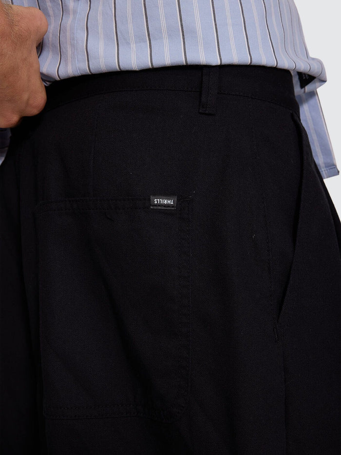 Chaos Barrel Leg Balloon Baggy Short - Black 26