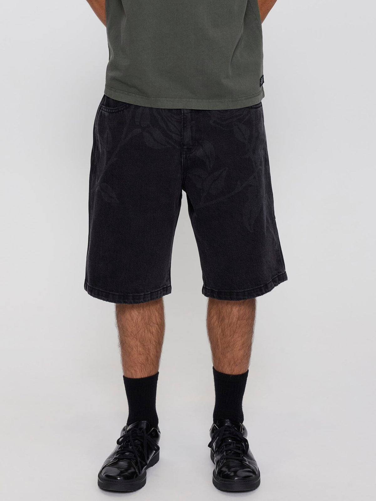 Time Will Tell Big Slacker Baggy Denim Short - Black Bull 26