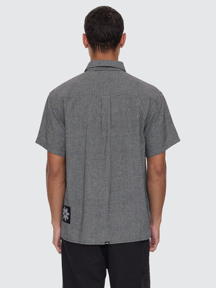 Cut & Shattered Cropped Short Sleeve Shirt - Black XS