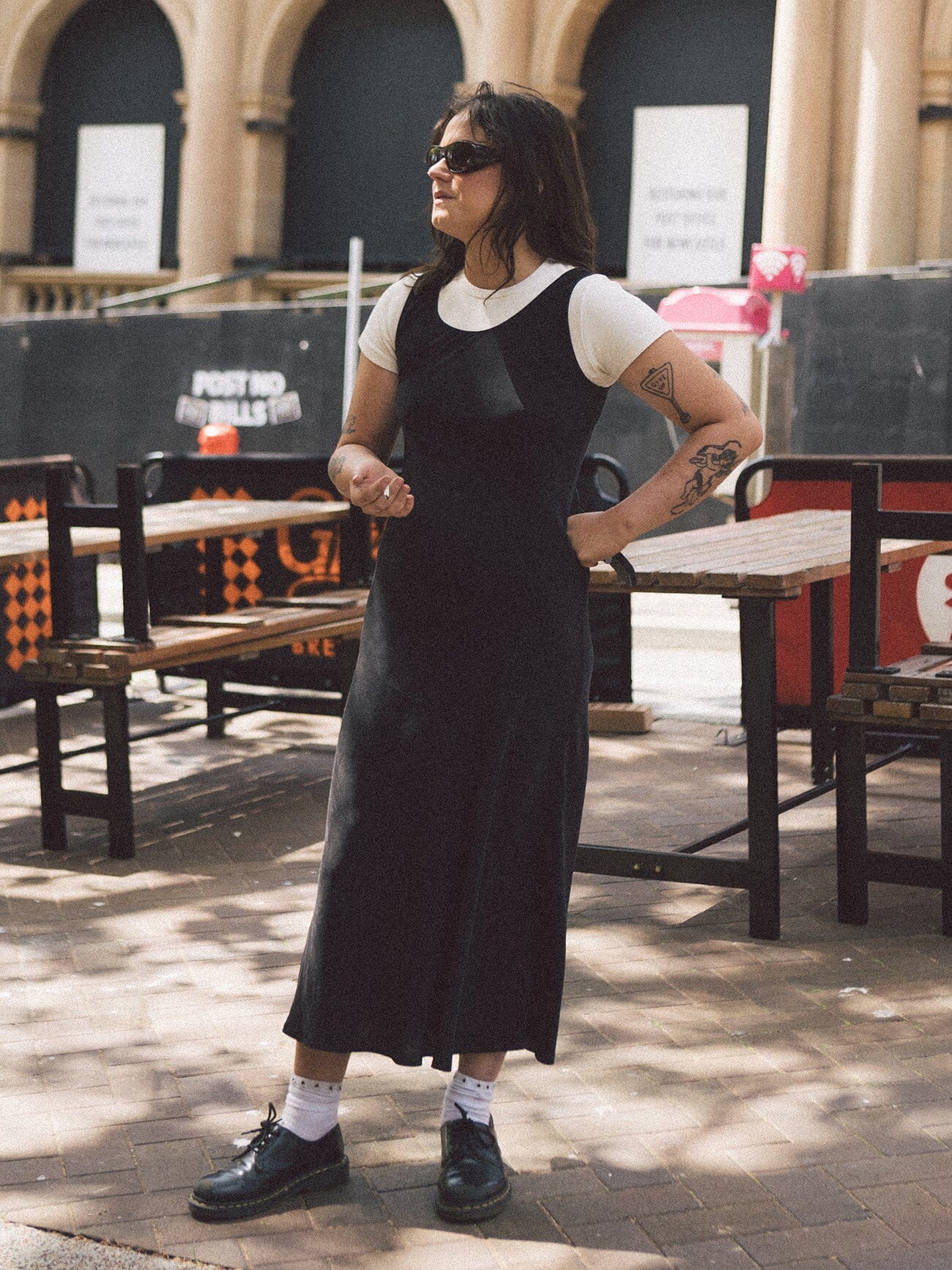 Slip Dresses Over T-shirts: This 90s Trend Is Back! - The Fashion Tag Blog