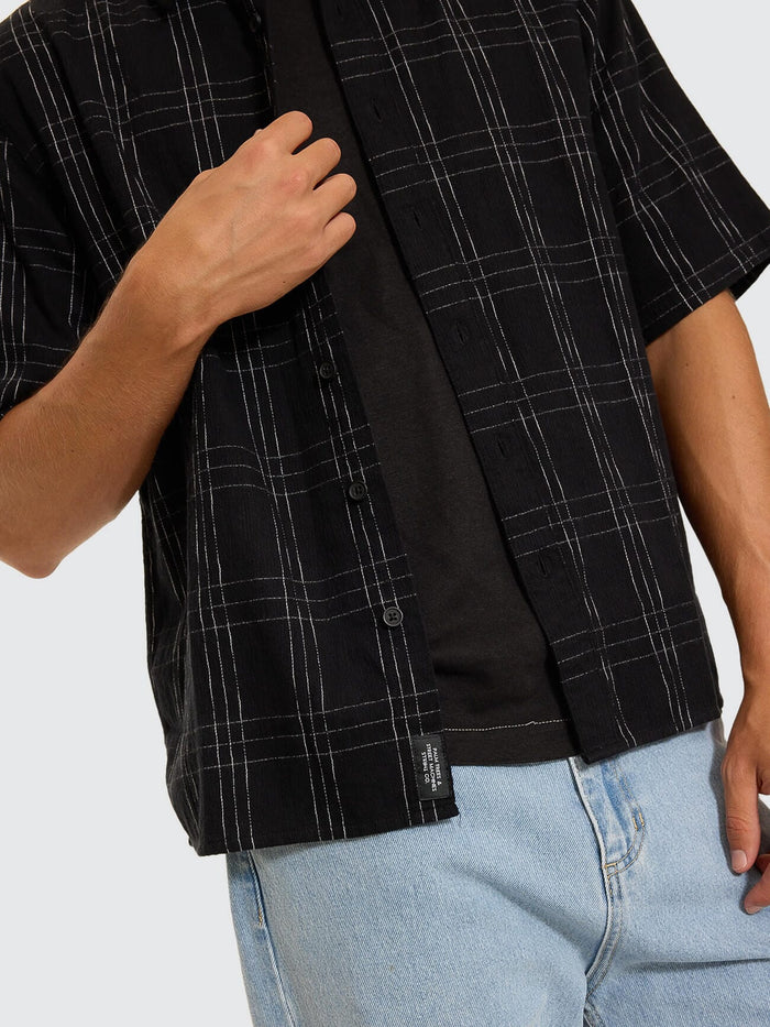 Built To Win Short Cropped Sleeve Shirt - Black