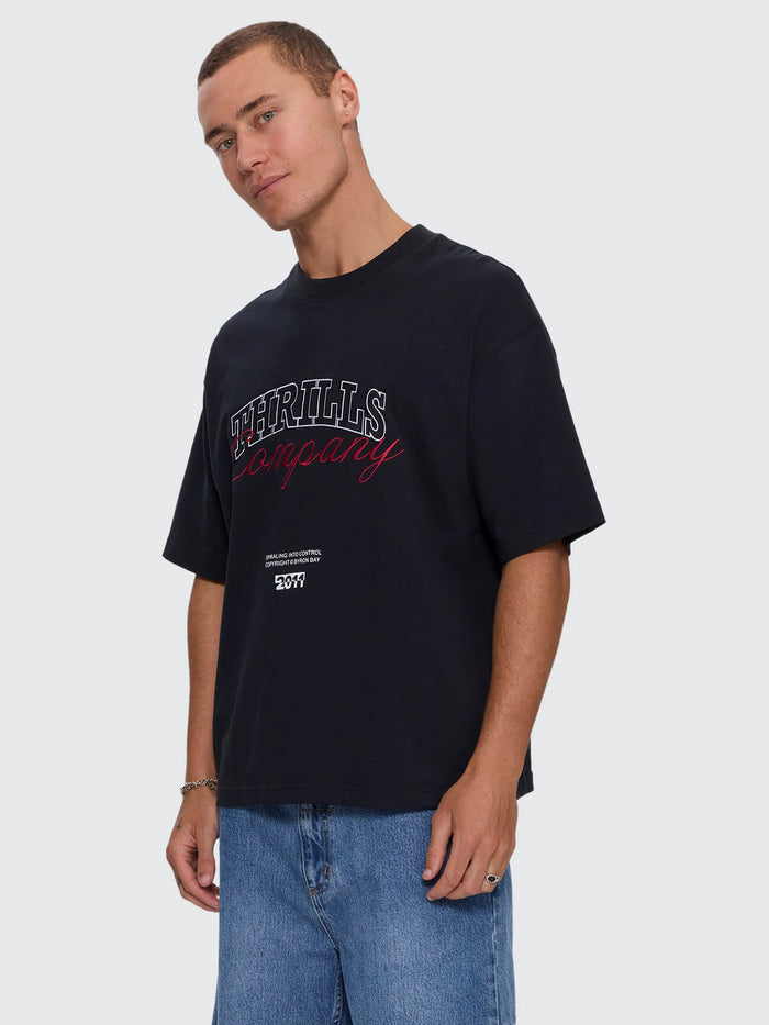 Spiraling Box Crop Tee - Washed Black XS