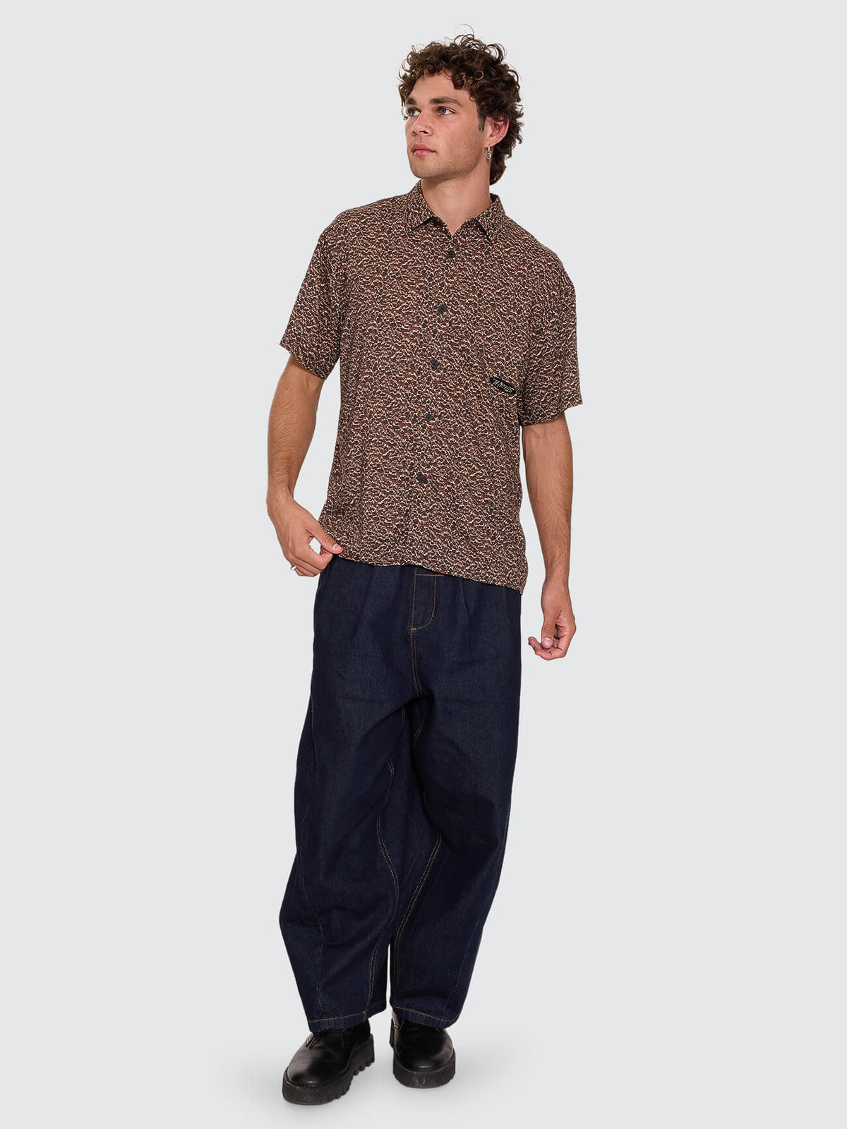 Heater Cropped Short Sleeve Shirt - Camomal XS