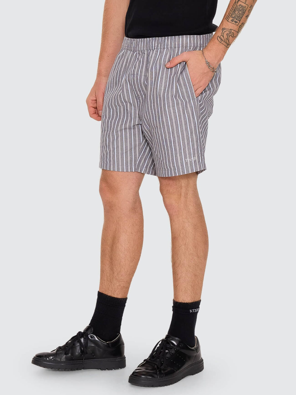 Flowers Of Tomorrow Stripe Volley - Dark Charcoal 26