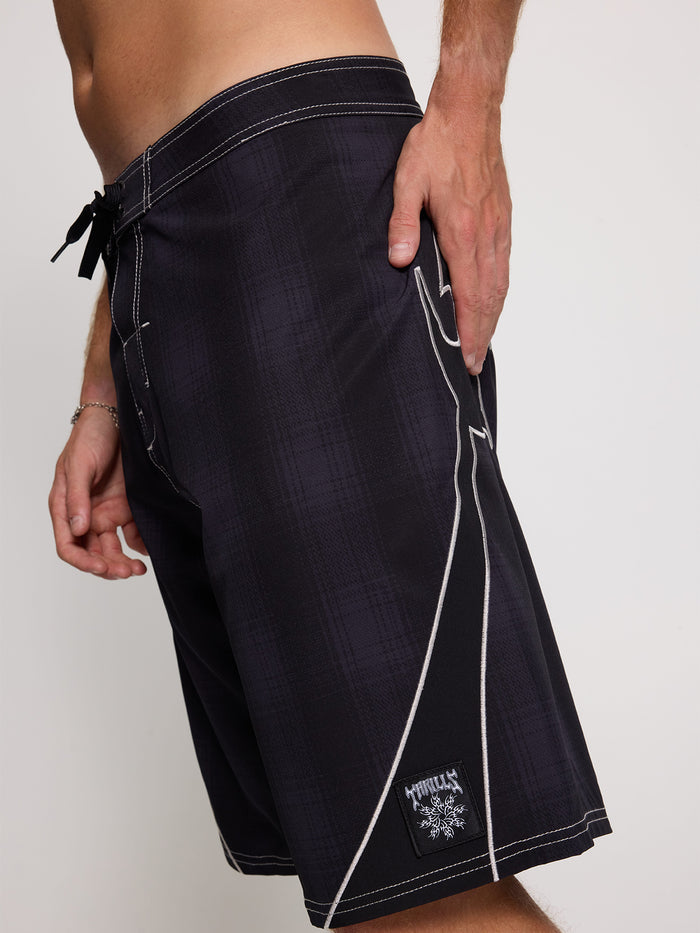 Dagger Boardshort - Black Plaid 26