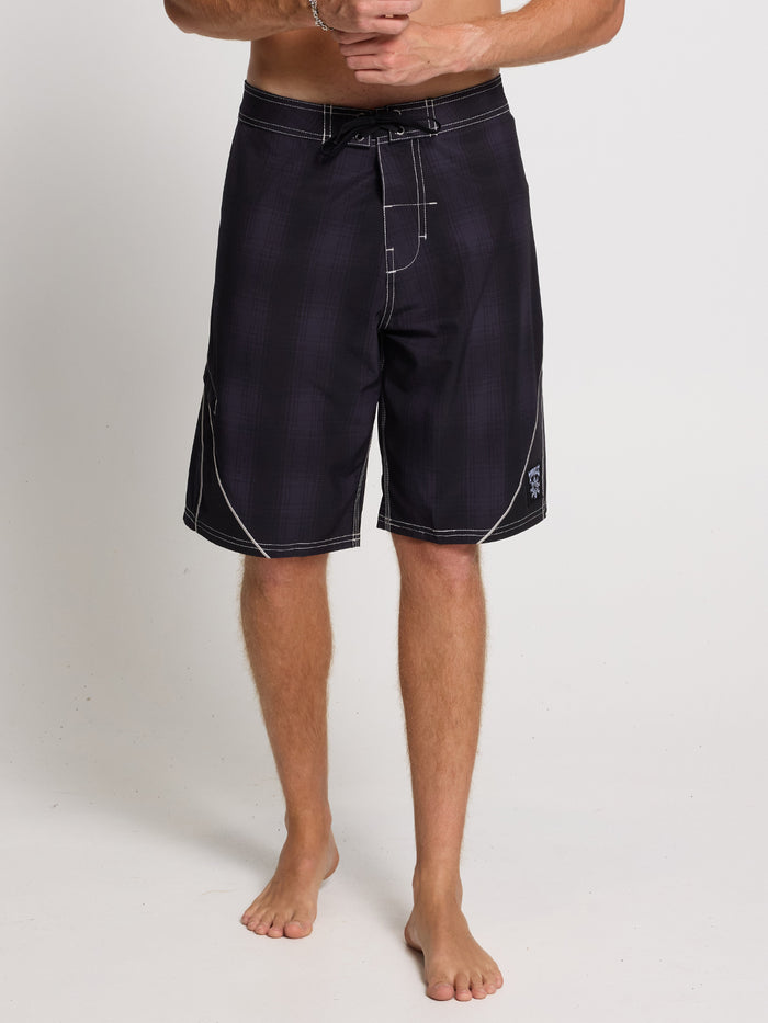 Dagger Boardshort - Black Plaid 26