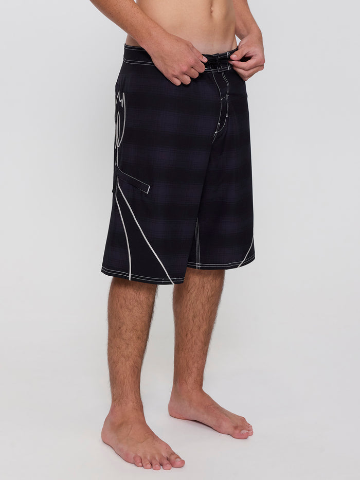 Dagger Boardshort - Black Plaid 26