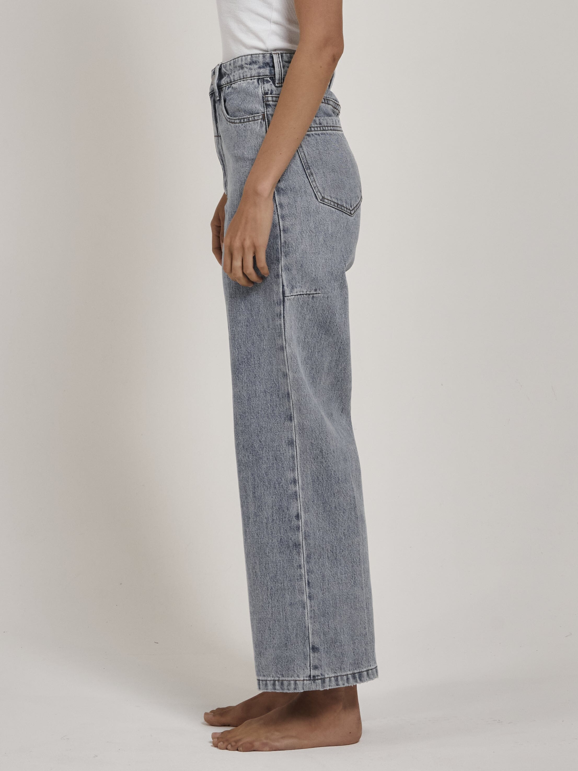 Holly Jean - Garage Blue